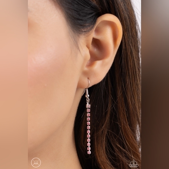 Rows of Romance - Pink - Picture 3 of 3